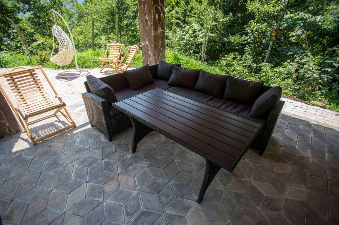 Woodpecker Ვუდფექერი Villa Batumi Ngoại thất bức ảnh
