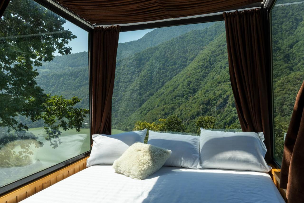 Woodpecker Ვუდფექერი Villa Batumi Ngoại thất bức ảnh