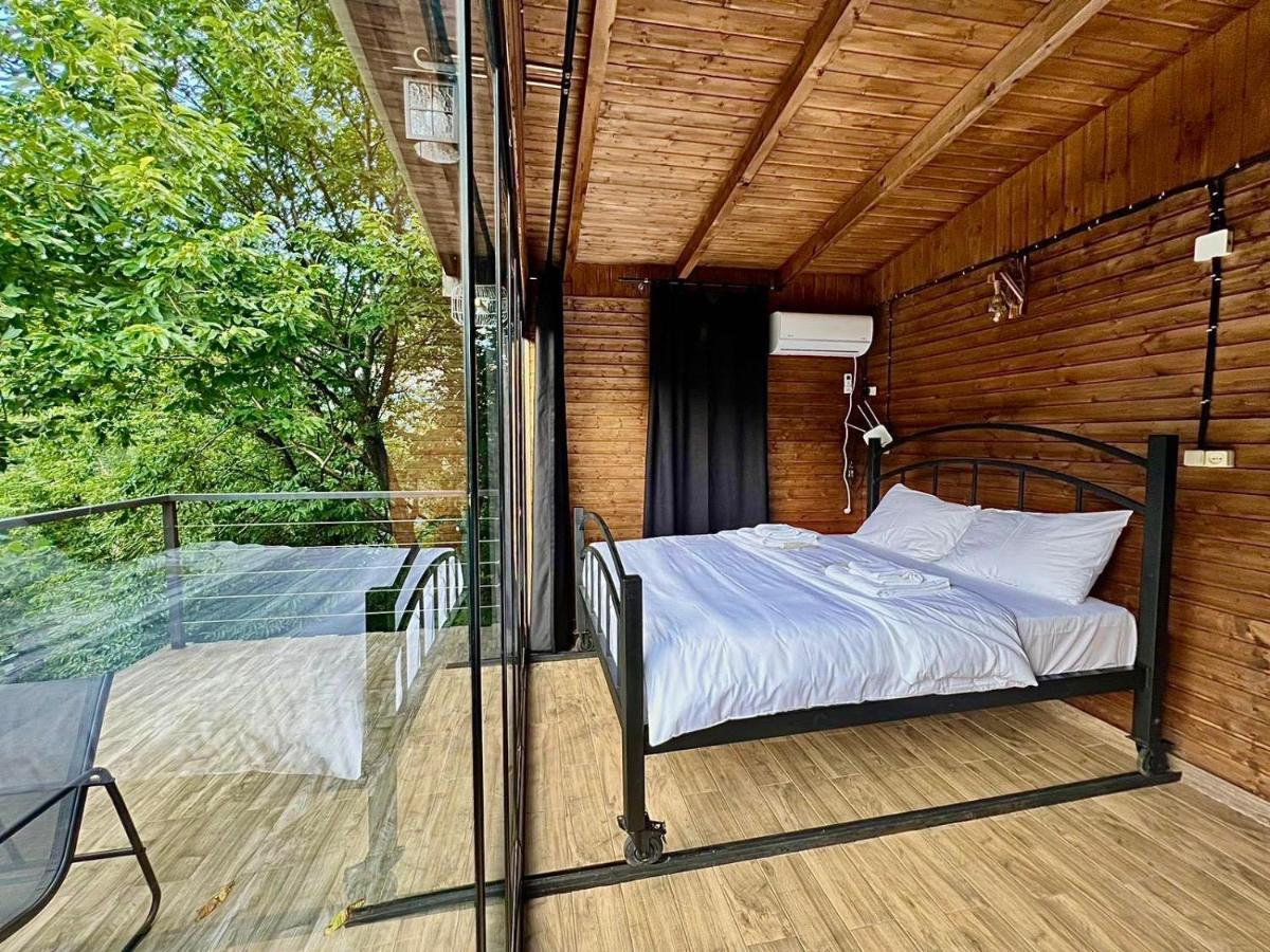 Woodpecker Ვუდფექერი Villa Batumi Ngoại thất bức ảnh