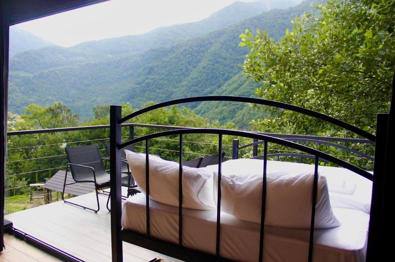 Woodpecker Ვუდფექერი Villa Batumi Ngoại thất bức ảnh